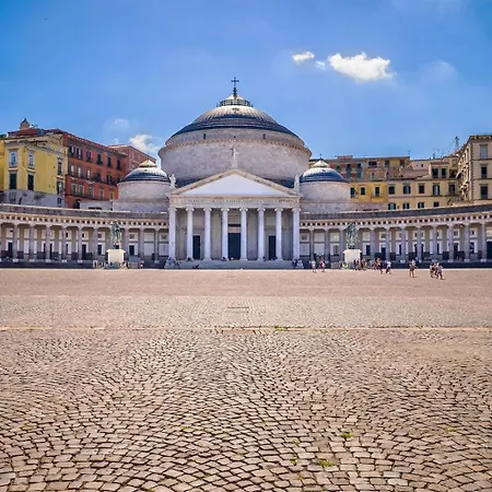 La Cattedrale -tripla Con Bagno Privato E Cucina Condivisa Neapel